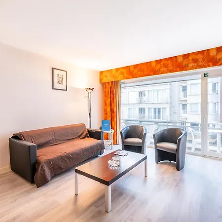 Apartment Ter Panne 103 With Side Sea View *